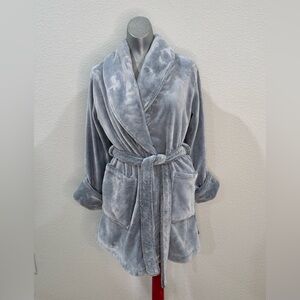 Luxurious Gray Women's Plush Robe